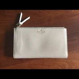 kate spade Bags - 💕kate spade Mulberry St Sftporcln Malea Wallet 💕 kate spade Bags - 💕kate spade Mulberry St Sftporcln Malea Wallet 💕
